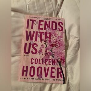 Colleen Hoover Book